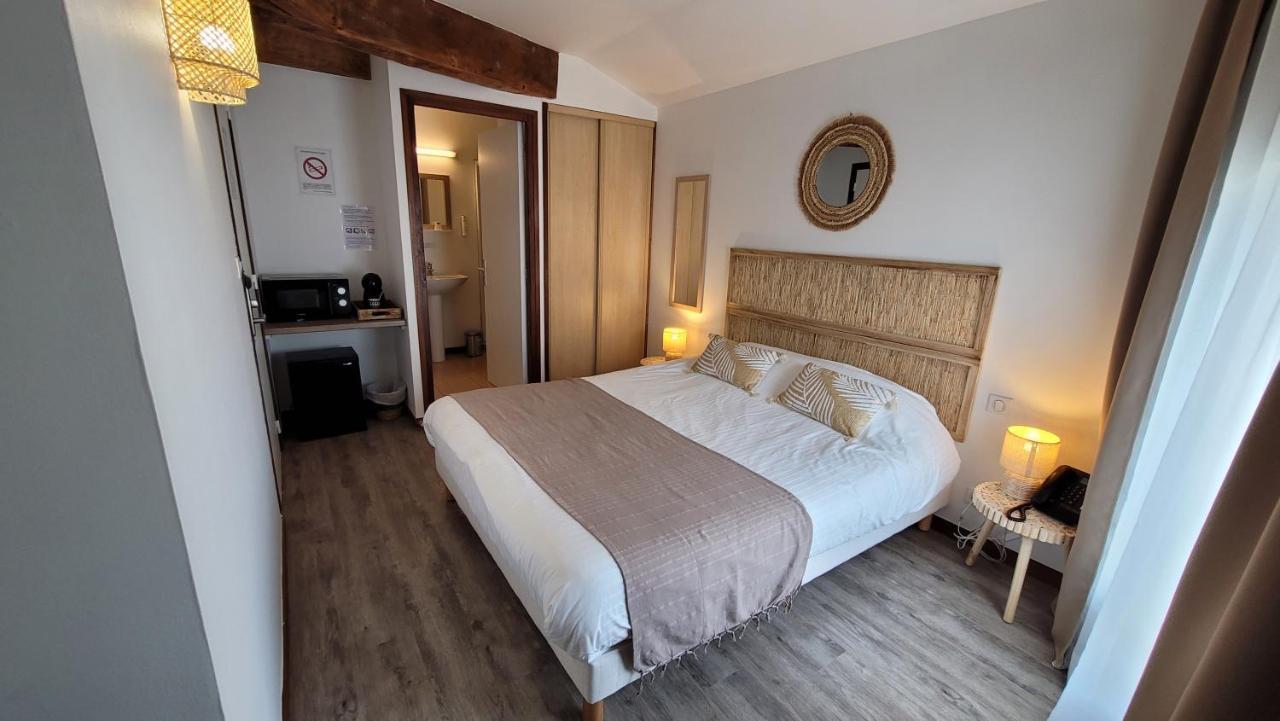 Hotel Le Relais Du Valois Cognac Centre Esterno foto