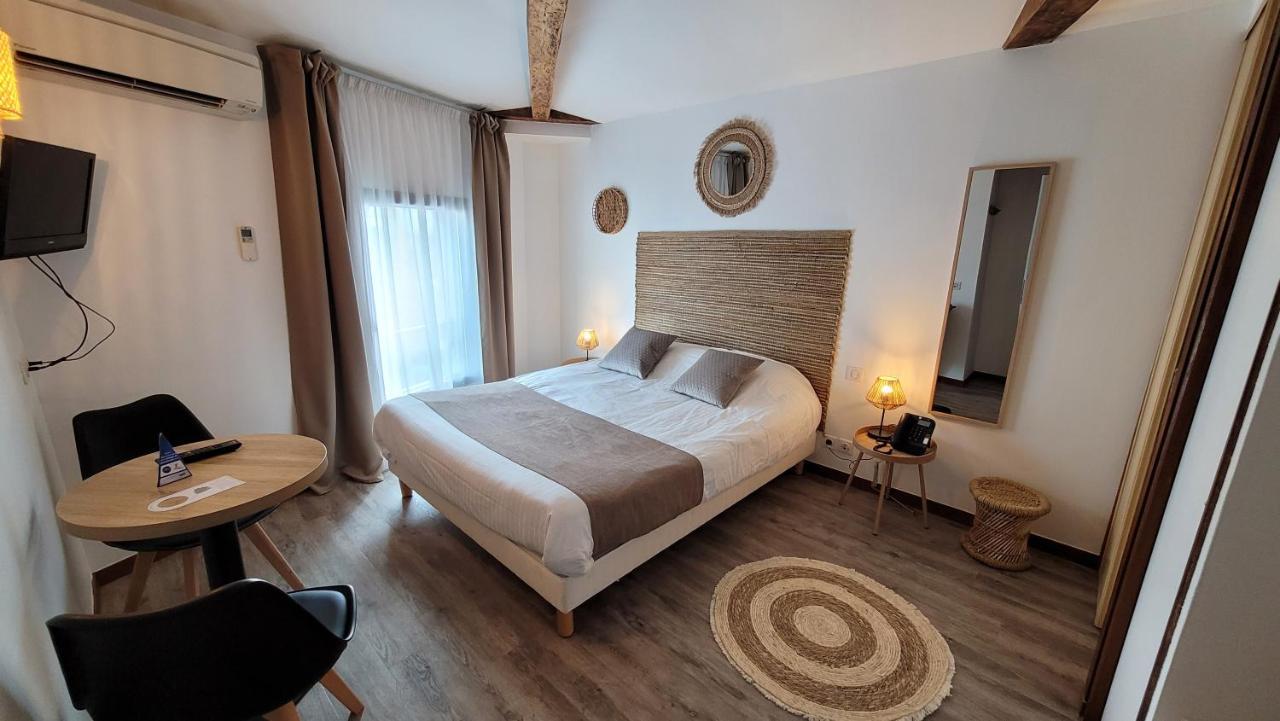 Hotel Le Relais Du Valois Cognac Centre Esterno foto