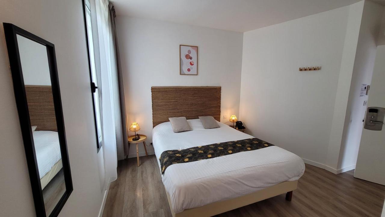 Hotel Le Relais Du Valois Cognac Centre Esterno foto