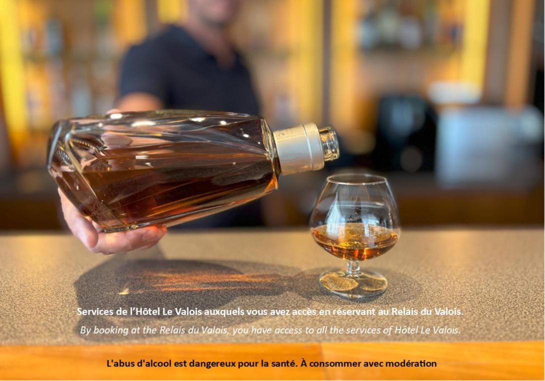 Hotel Le Relais Du Valois Cognac Centre Esterno foto
